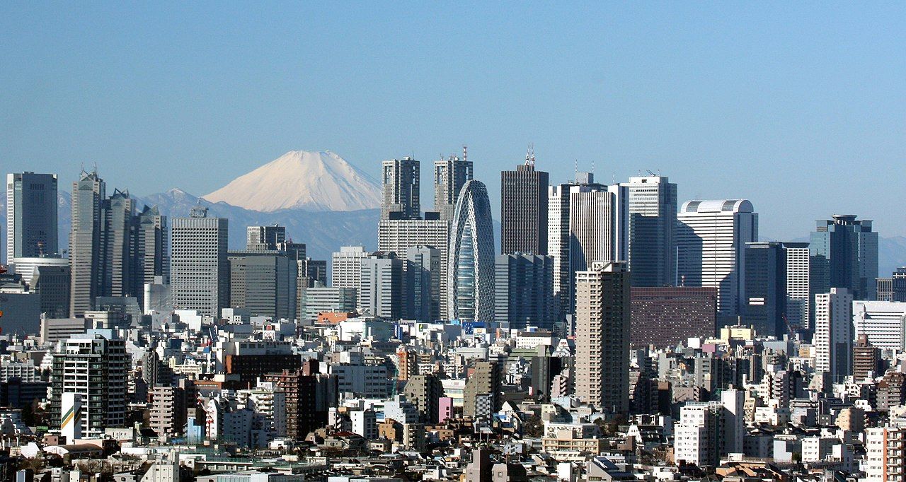 1280px-Skyscrapers_of_Shinjuku_2009_January.jpg